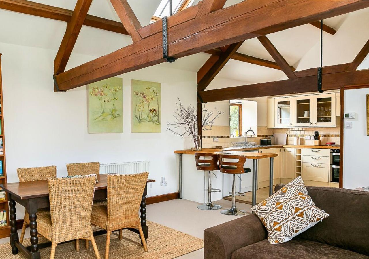 奇平诺顿Glyme Flat - Peaceful Country Retreat!公寓 外观 照片